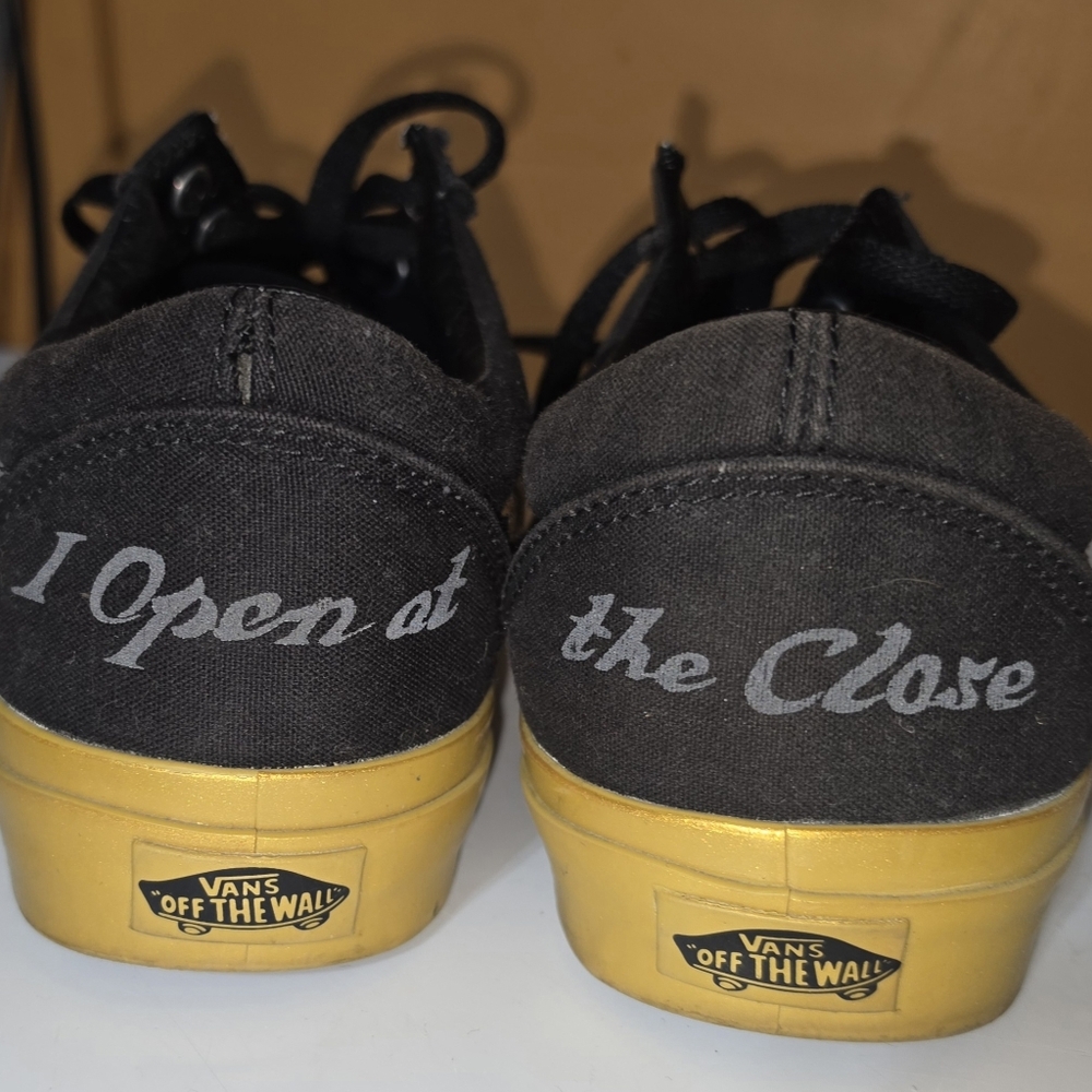 Vans Harry Potter GOLDEN SNITCH Black and Gold 10.5W 9M Low-Top Sneakers - Picture 4 of 9